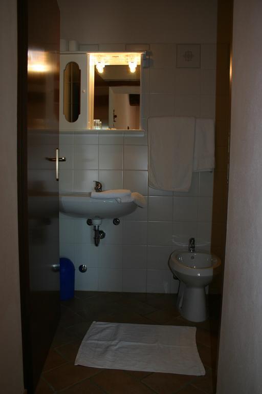 Villa Il Poggiolo Montieri Habitación foto