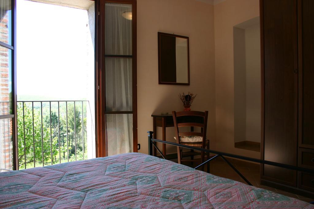Villa Il Poggiolo Montieri Habitación foto