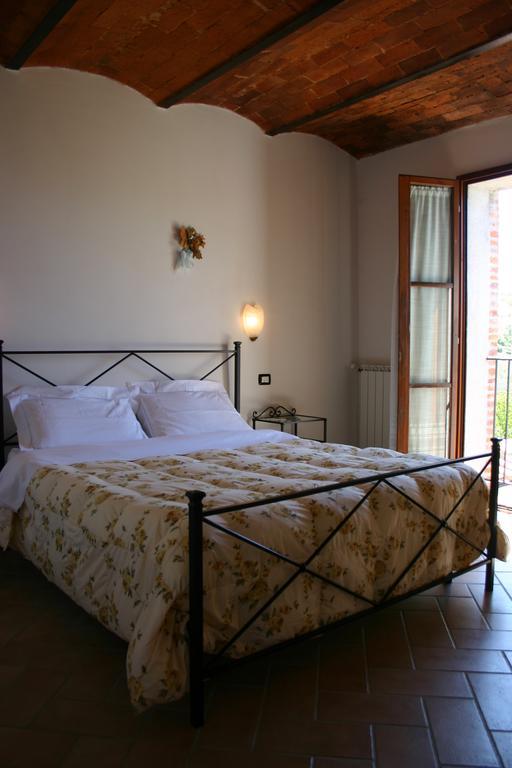 Villa Il Poggiolo Montieri Habitación foto