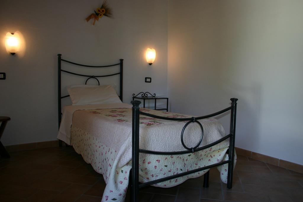 Villa Il Poggiolo Montieri Habitación foto